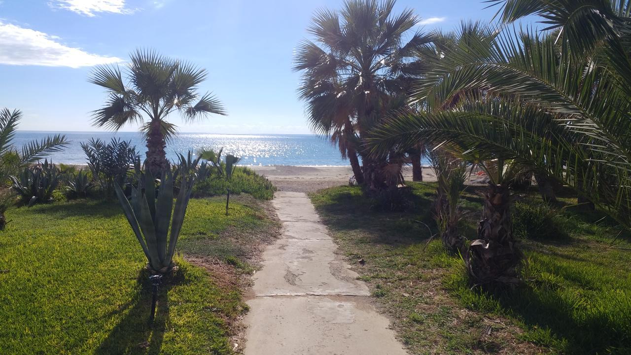 Sandy Beach Apartment 3 Ворокліні Екстер'єр фото